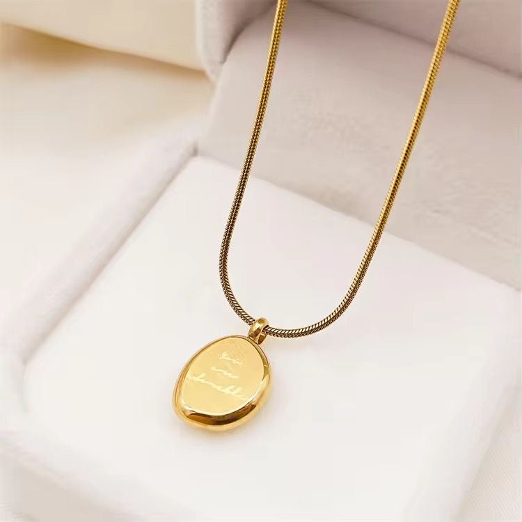 SJ 579 letter pendant Necklace - 18k Gold PVD plated stainless steel - Anti tarnish