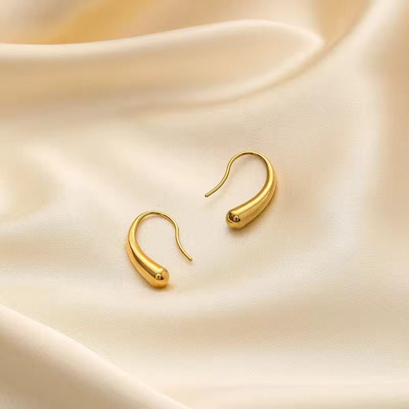 SJ 1067 Water drop hook Earring  - 18k Gold PVD plated stainless steel - Anti tarnish