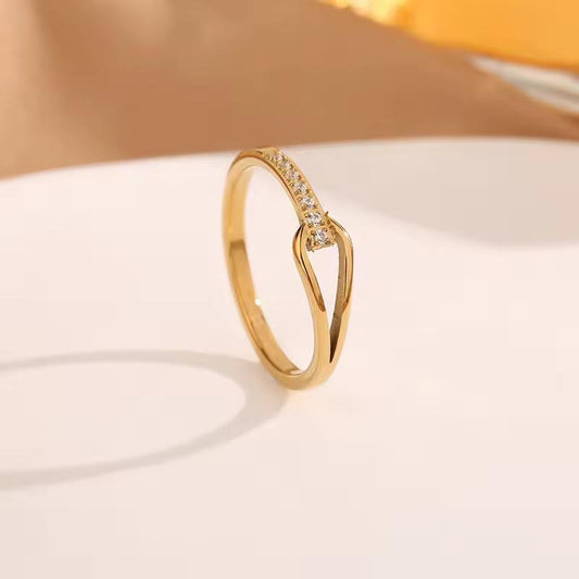 SJ 714 Dainty Diamond Ring - 18k Gold PVD plated stainless steel - Anti tarnish