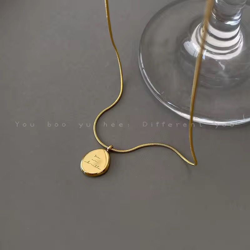 SJ 579 letter pendant Necklace - 18k Gold PVD plated stainless steel - Anti tarnish