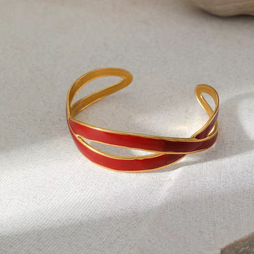 SJ 917 Red Enamel wavy cuff bracelet - 18k Gold PVD plated stainless steel - Anti tarnish