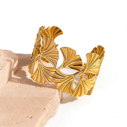 SJ 1137 Big Cuff bracelet - 18k Gold PVD plated stainless steel - Anti tarnish