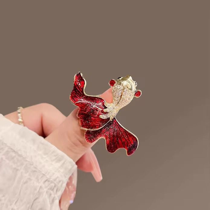 BR 109 Red Gold fish Zircon Brooch ( 1 PC ) Anti Resistant
