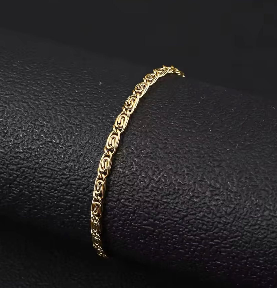 SJ 585 modern dainty 3mm bracelet - 18k Gold PVD plated stainless steel - Anti tarnish