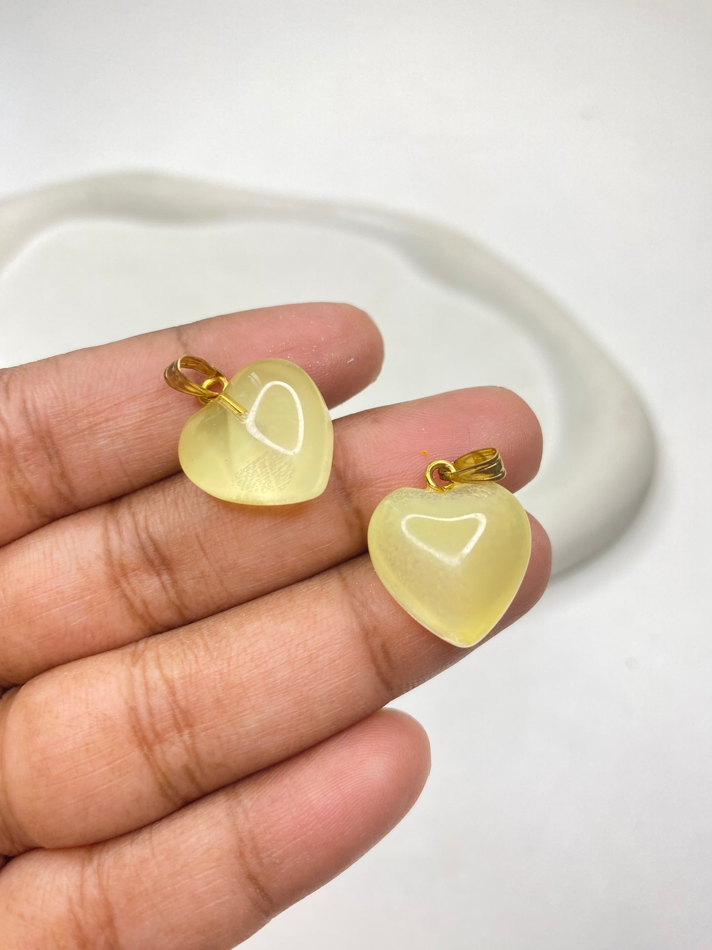 BBB 151 (f) Yellow heart glass bead Pendant ( 1 pc ) ( 15:20 mm )