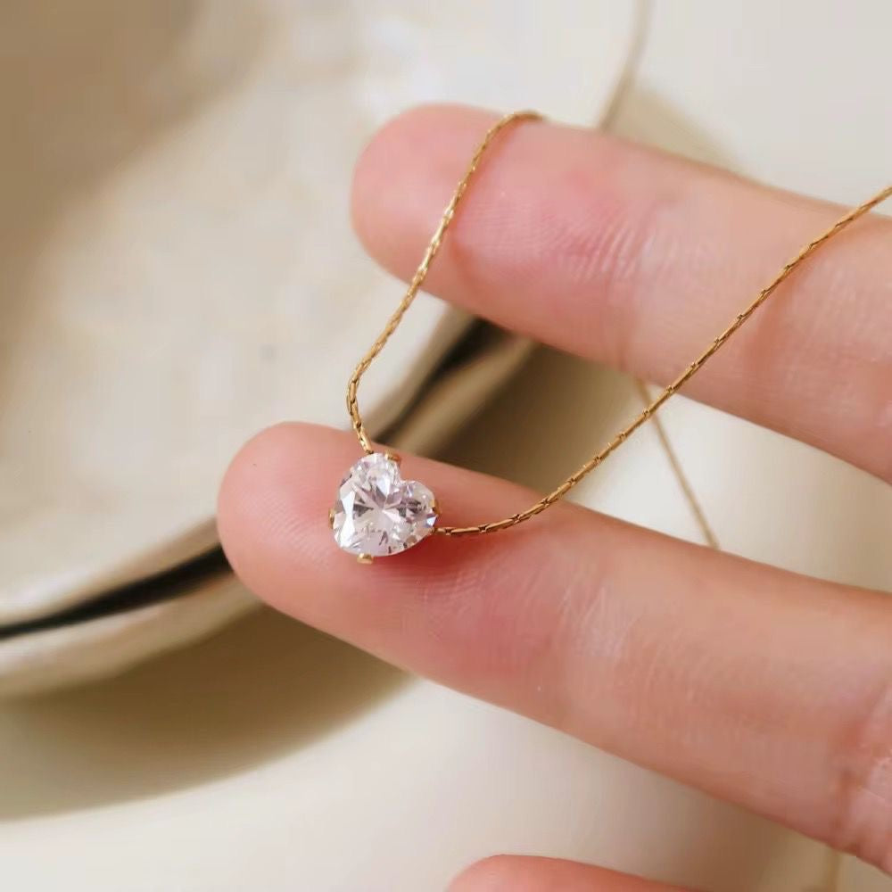 SJ 829 Dainty Zircon heart snake chain Necklace - 18k Gold PVD plated stainless steel - Anti tarnish