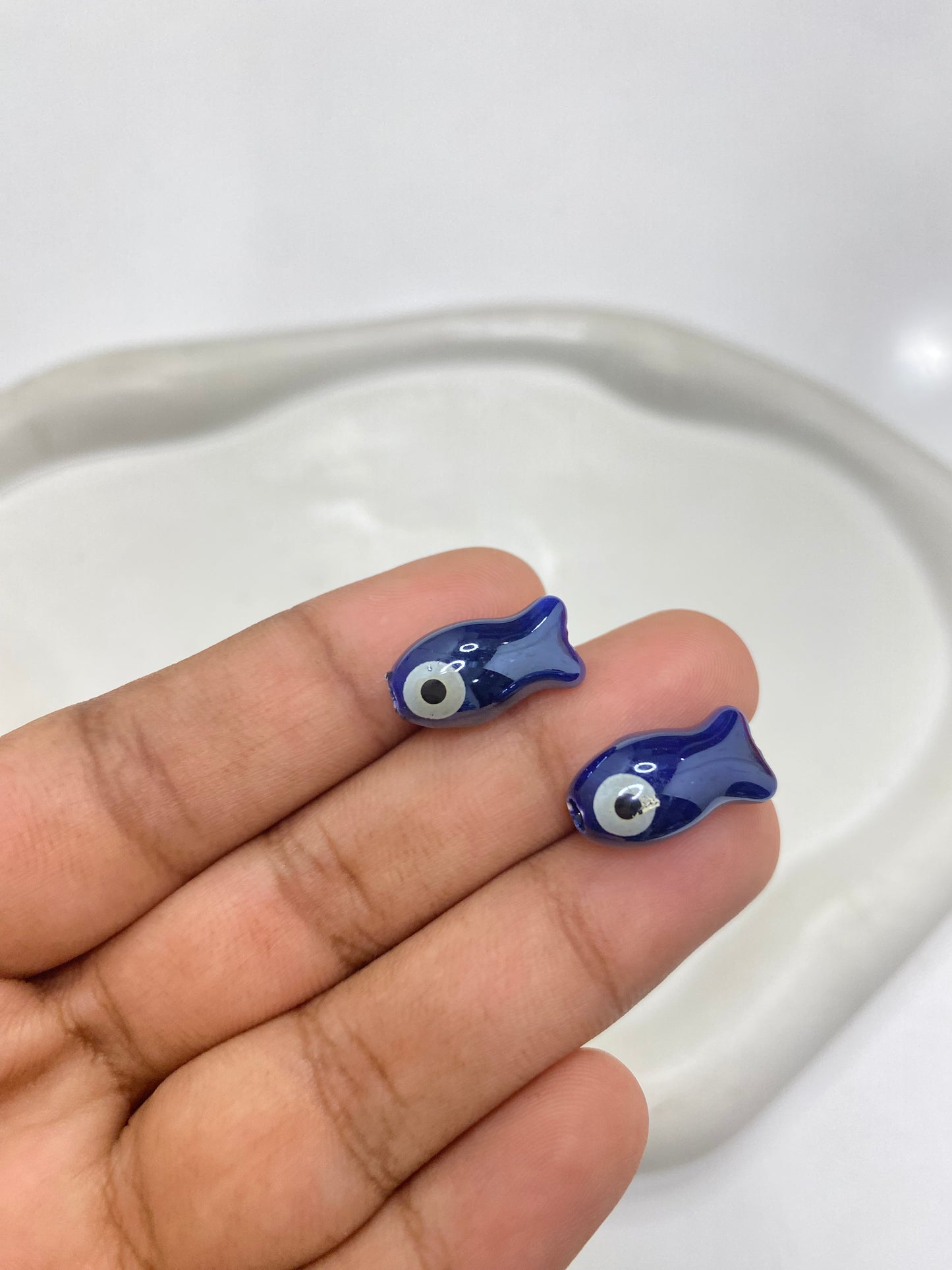 BBB 052 Fish porcelain ceramic bead ( 1 pc )