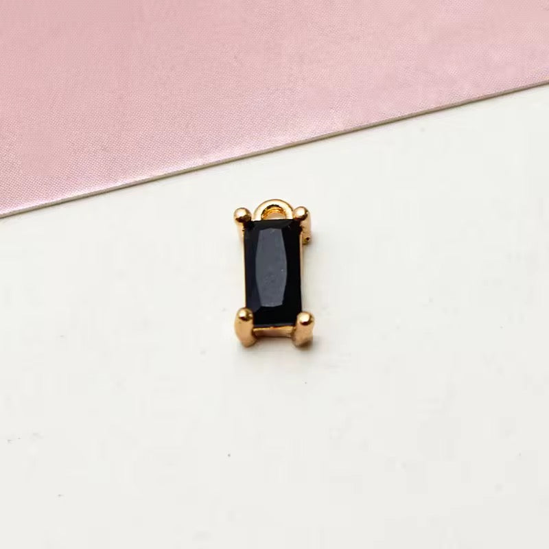 BBB 152 (B) Black Rectangle Zircon gold plated charm ( 1 pc ) - anti tarnish