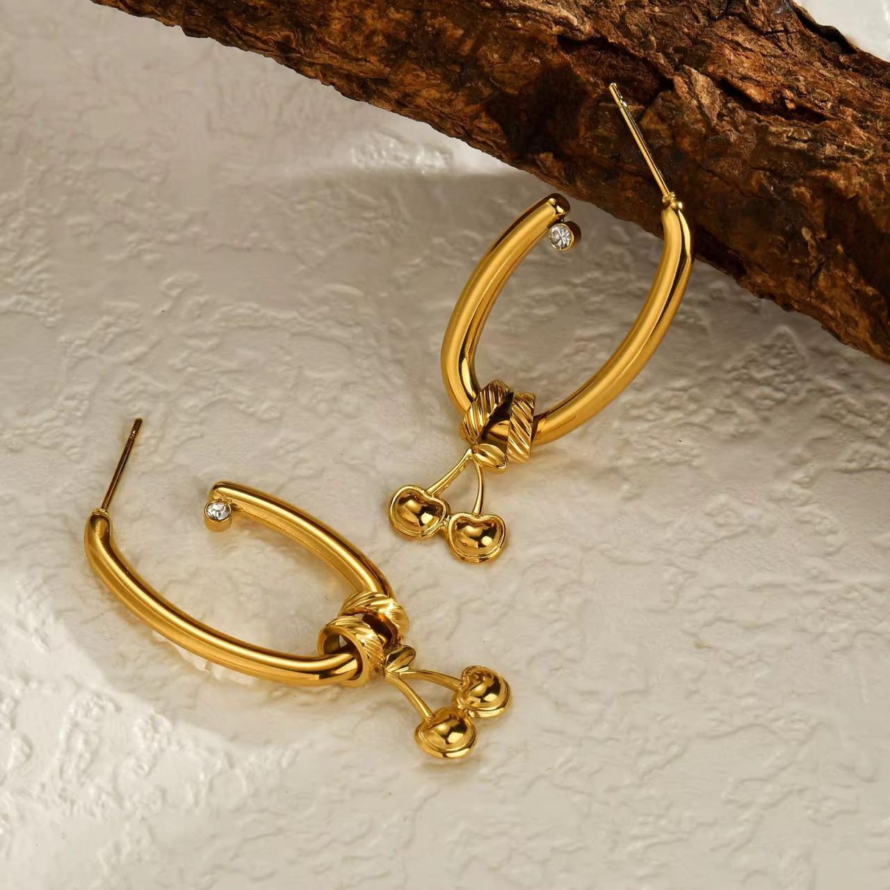 ESJ26C O shaped Geometric Earring  - 18K GOLD PVD plated