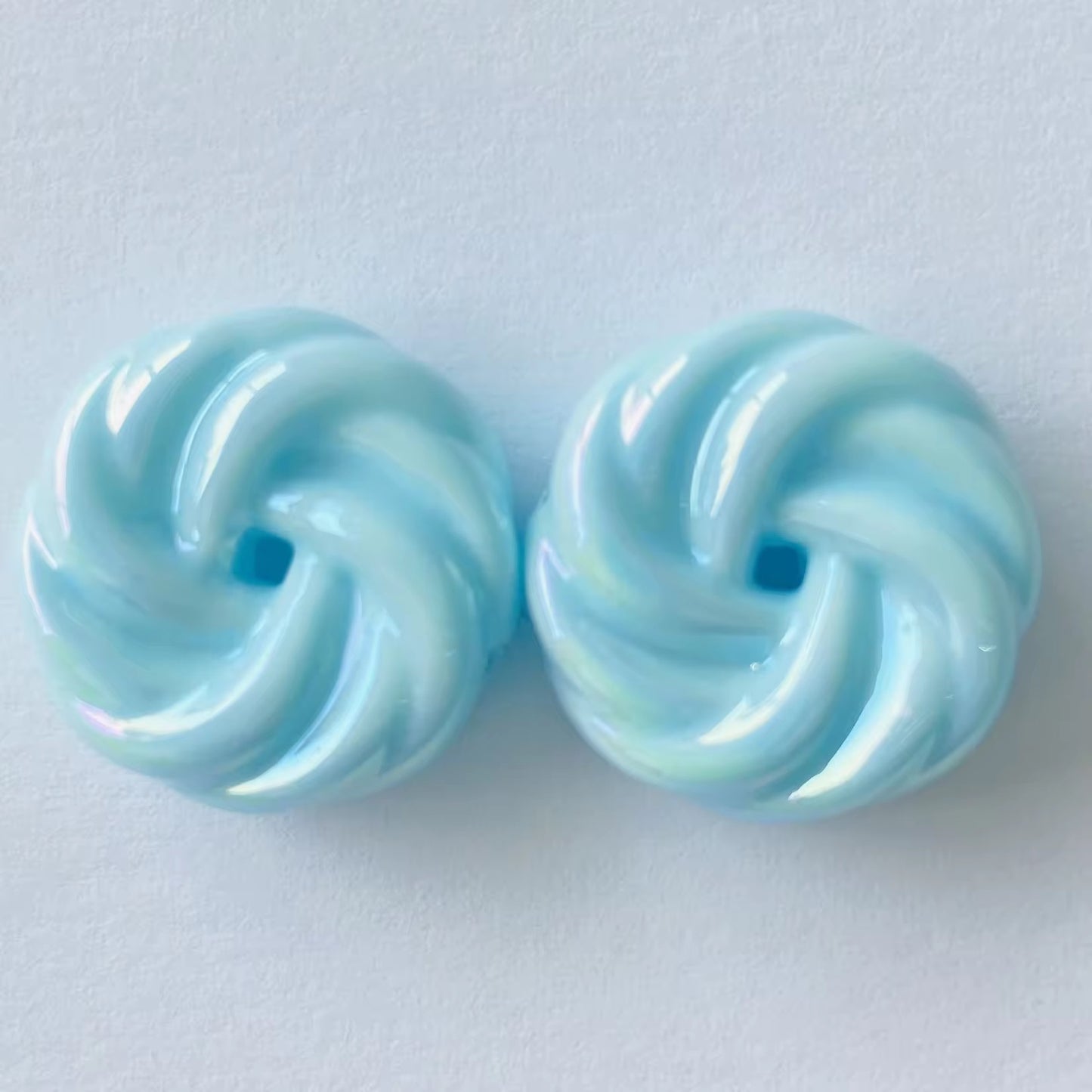 BBB 304 (f) Light Blue Holographic Shiny  Bead ( 1 pc ) UV Plated Acrylic ( 18 mm )