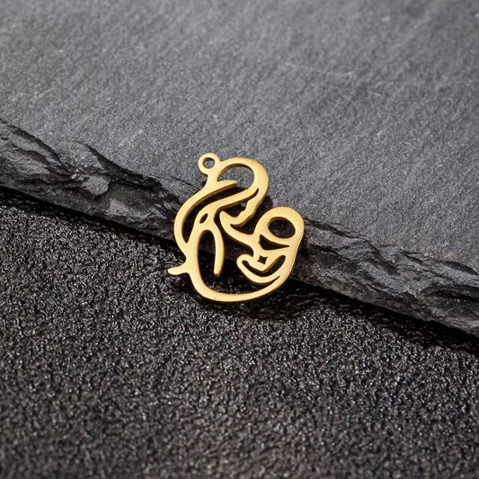 SC13M Mom Dainty Charm 18k gold PVD 316 Stainless steel ( 1 pc ) Anti tarnish ( 19*7 mm )