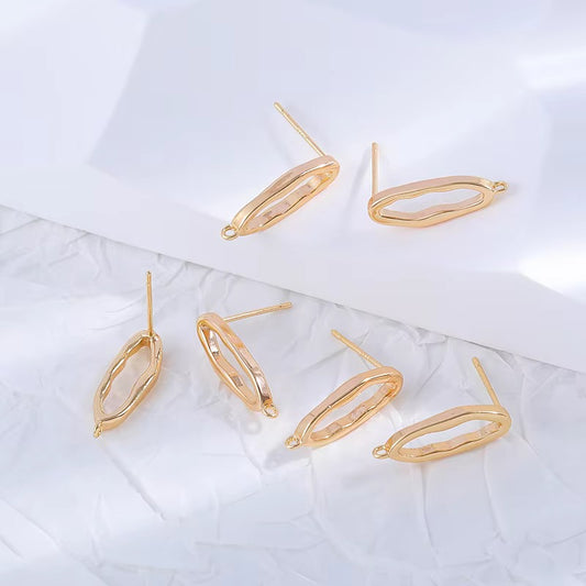 GPS03L Irregular Oval Stud ( 2 pc ) 18k Gold