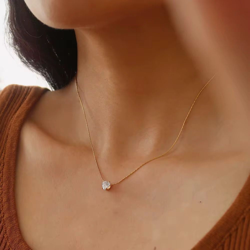 SJ 829 Dainty Zircon heart snake chain Necklace - 18k Gold PVD plated stainless steel - Anti tarnish