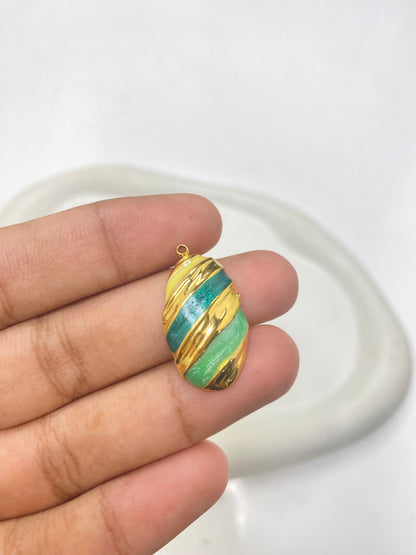 SS 2566 Vintage shiny striped charm 18k gold plated stainless steel ( 1 piece ) Anti tarnish