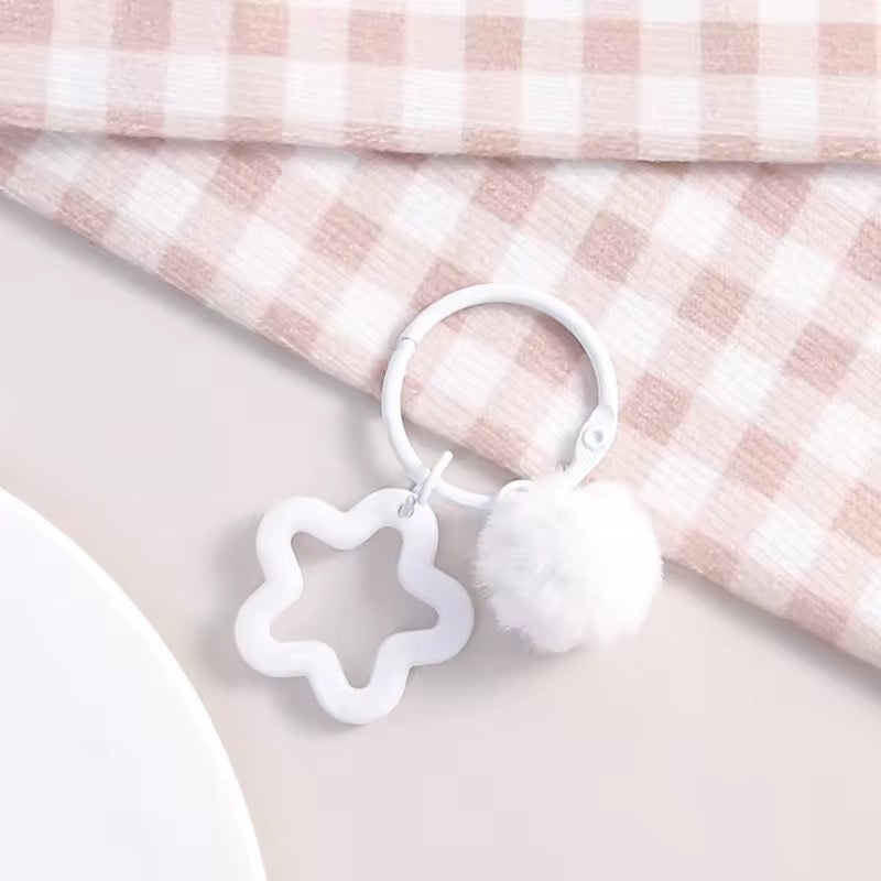 BBB 271 (a) White Star Keychain with Fur Ball - Keyring Clasp( 1 pc ) ( 3:3:2 cm )