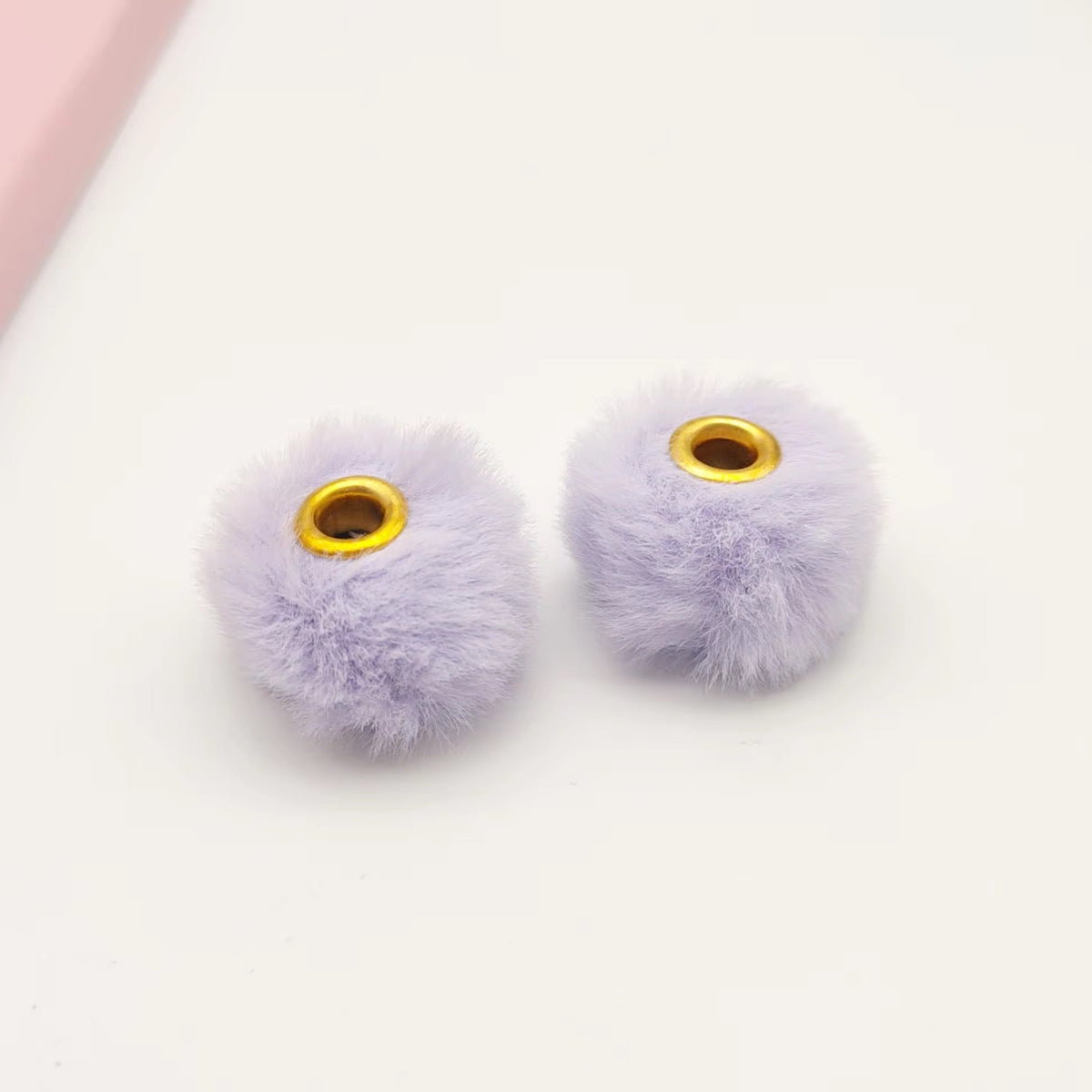 AB64  Pom Pom Bead ( 1 pc ) Fuzzy Fur ( 20 mm )