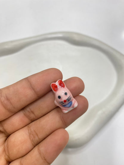 CB 935 Bunny porcelain ceramic bead ( 1 pc )