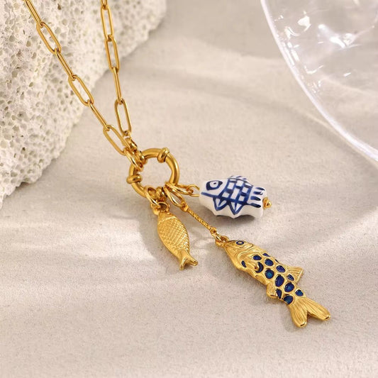 SJ 979 Fish Pendant charms paper clip Modern Necklace - Premium jewellery- 18k Gold PVD plated stainless steel - Anti tarnish