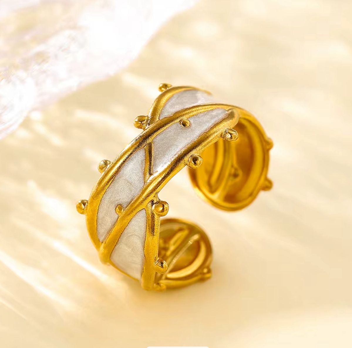 SJ 904 Pointy Cross White Enamel Ring Adjustable - 18k Gold PVD plated stainless steel - Anti tarnish