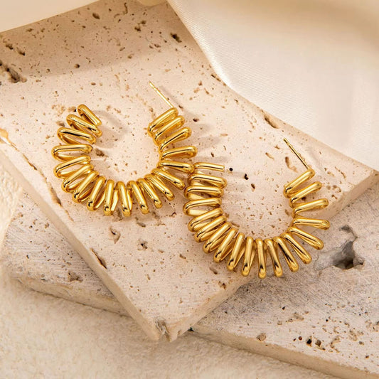 SJ 686 Modern Spiral C shape stud Earring - 18k Gold PVD plated stainless steel - Anti tarnish