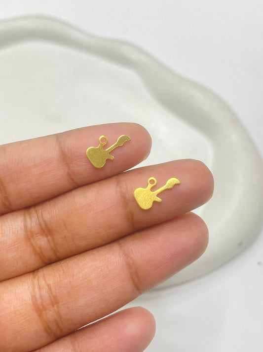 B 198 Guitar charm ( 1 pc )