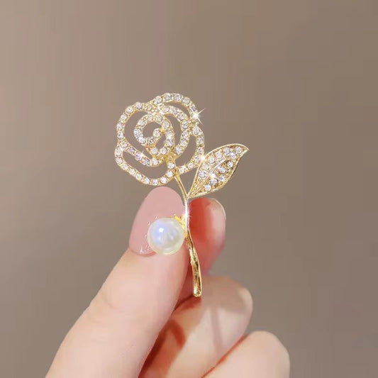 BR 61 Elegant Rose Zircon Brooch ( 1 PC ) Anti Resistant