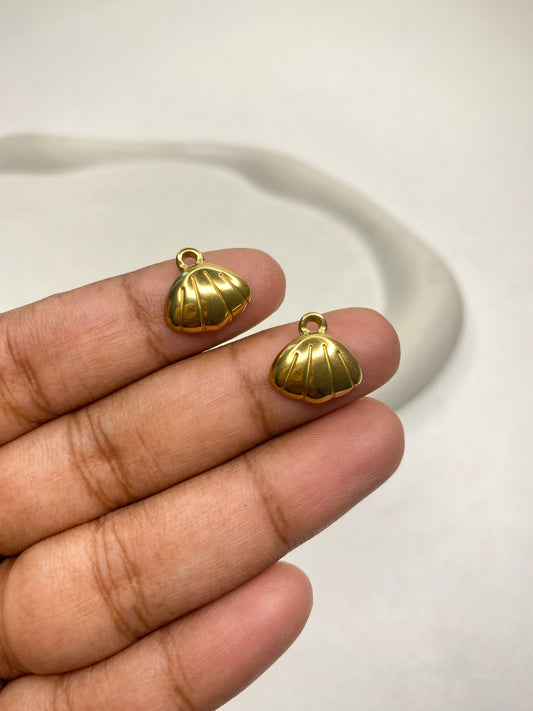 SS 2857 Shell charm 18K Gold plated stainless steel ( 1 piece ) Anti tarnish ( 13 mm )