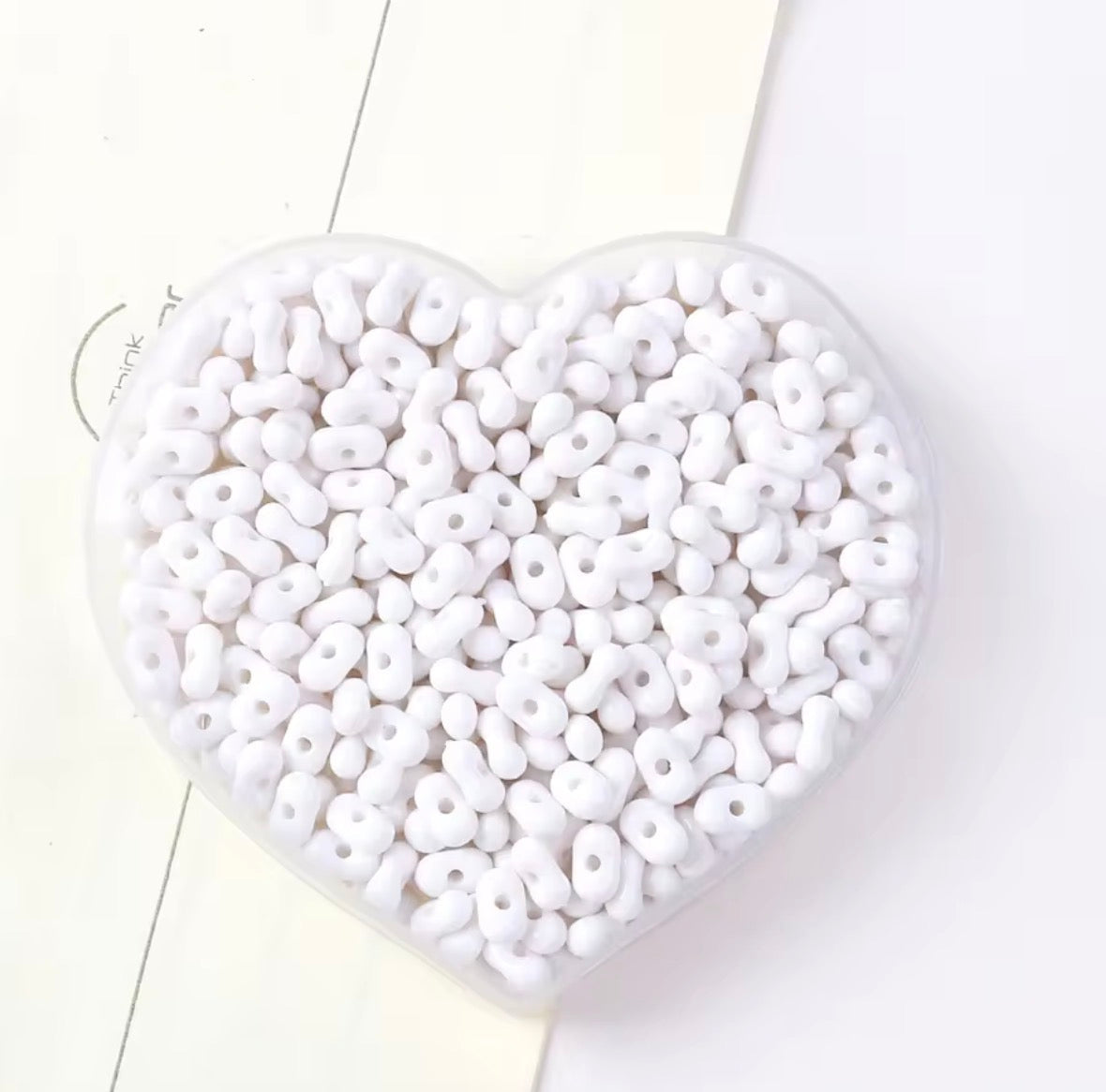 AB63 Peanut Shiny Bead ( 1 pc ) UV Plated Acrylic ( 4*6 mm )