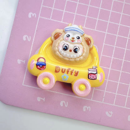 BBB 034 - Car cartoon resin charm with hook ( 1 pc )