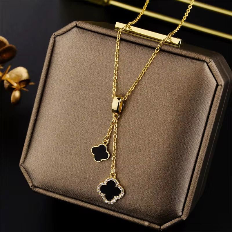 SJ 923 Zircon Clover Necklace - 18k Gold - 18k Gold PVD plated stainless steel - Anti tarnish