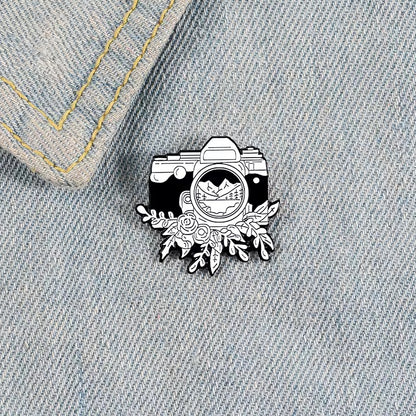 PK 119 Camera Enamel Pin Badge ( 1 pc ) Imported Premium Quality