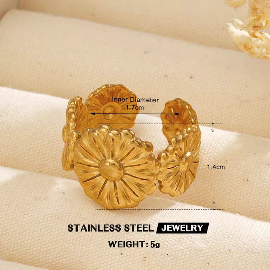 SJ 1113 Chunky Floral Ring Adjustable - 18k Gold PVD plated stainless steel - Anti tarnish