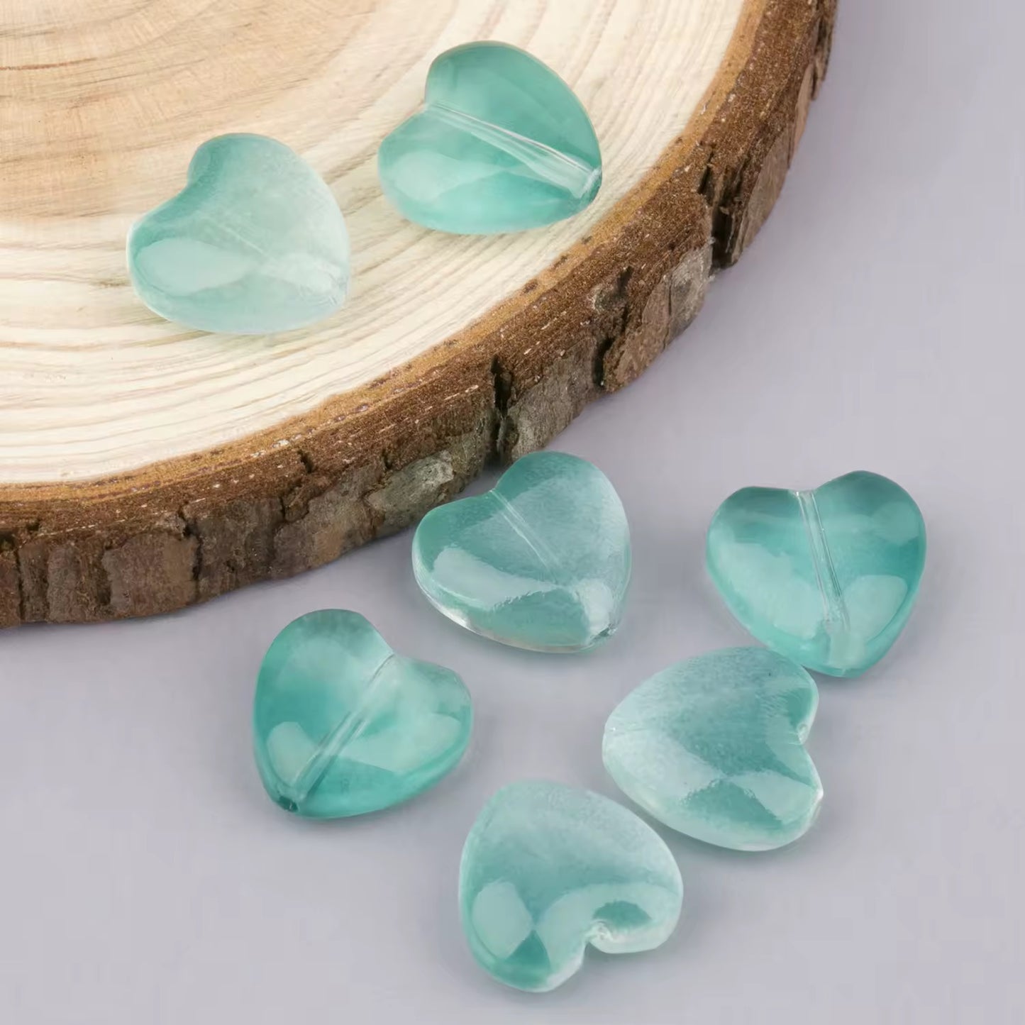 BBB 225 (c) Dark Green Heart Crystal glass bead ( 1 pc ) ( 8 mm )