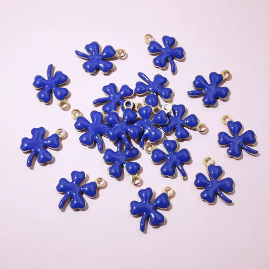 BBB 242 (a) Dark Blue Clover leaf Tiny Charm 18K Gold PVD plated stainless steel ( 1 piece ) Anti tarnish ( 13:10 mm )