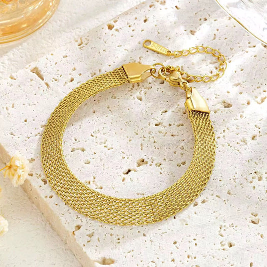 SJ 805 Watch belt Bracelet - 18k Gold PVD plated stainless steel - Anti tarnish