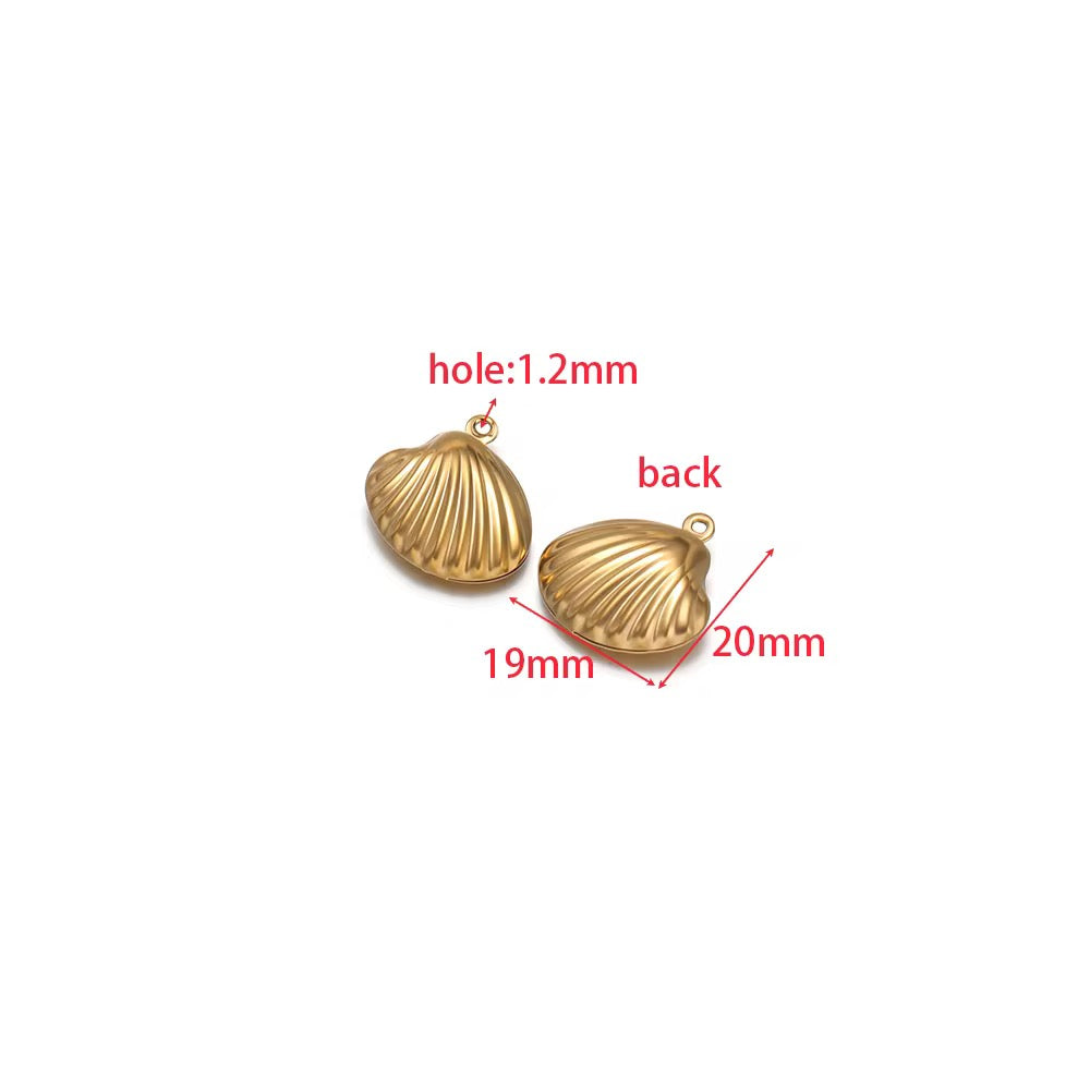 SC16J Shell charm 18k Gold PVD 316 stainless steel ( 1 pc ) Anti tarnish