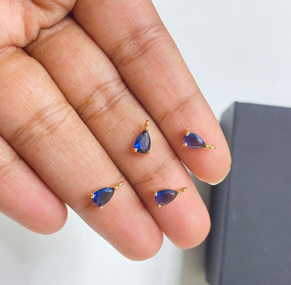 SS 509 Dark blue teardrop zircon Gold plated charm ( 1 pc ) Anti tarnish ( 6 mm )