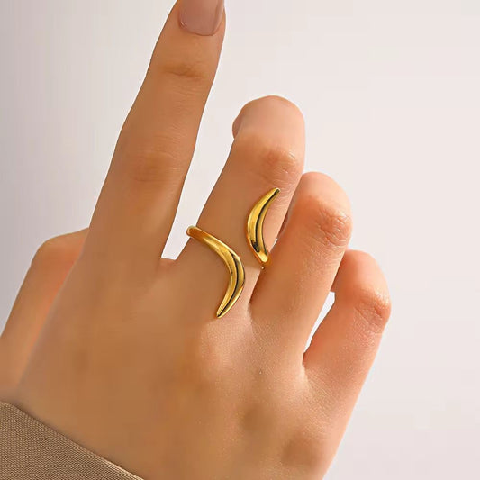 SJ 603 Abstract Snake ring adjustable - 18k Gold PVD plated stainless steel - Anti tarnish
