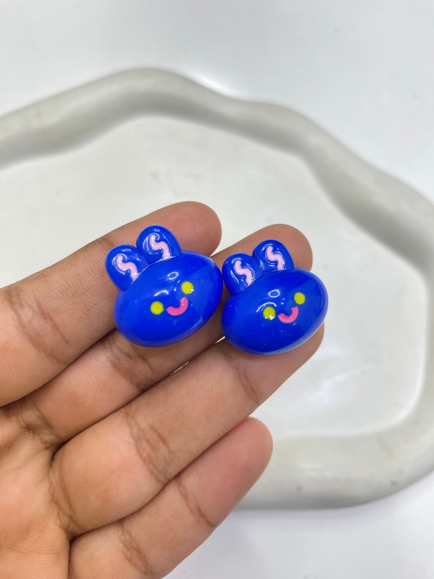 BBB 062 (d) Dark Blue Cartoon Rabbit  Acrylic bead ( 1 pc )