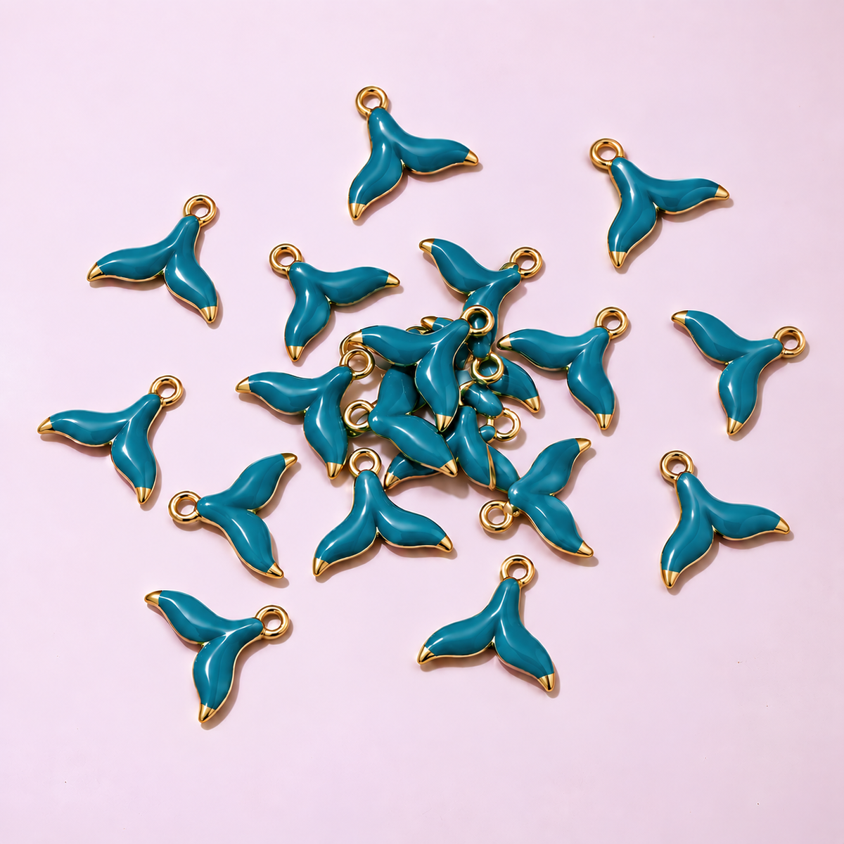 EC08U Whale Fin Enamel Tiny Charm 18K Gold PVD plated stainless steel ( 1 piece ) Anti tarnish ( 10:10 mm )