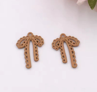 APC04X Bow Spray painted Charm ( 1 pc ) High Quality Alloy ( 28:20 mm )