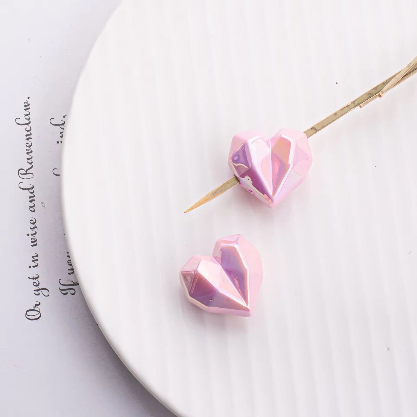 AB48 Heart 3D Acrylic bead ( 1 pc ) UV Plated ( 20:21 mm )
