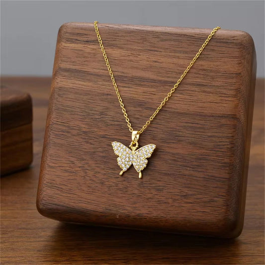 SJ 653 Zircon Butterfly Dainty Necklace - 18k Gold PVD plated stainless steel - Anti tarnish