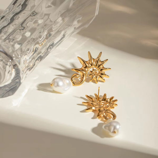 SJ 397 Sea horse spiral stud Earrings - Premium 18k Gold PVD plated stainless steel - Anti tarnish - Wholesale
