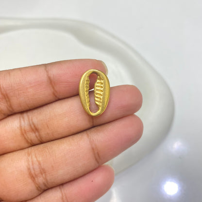SC23M Hollow out shell 18k gold plated stainless steel ( 1 pc ) - anti tarnish