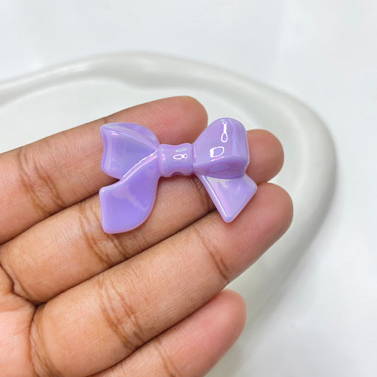 BBB 124 (G) Bow uv plated shiny irrediscent Acrylic bead (1PC)