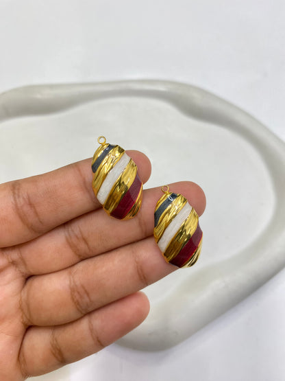 SC04M Multi stripe charm vintage style 18k gold plated Stainless steel ( 1 pc ) Anti tarnish