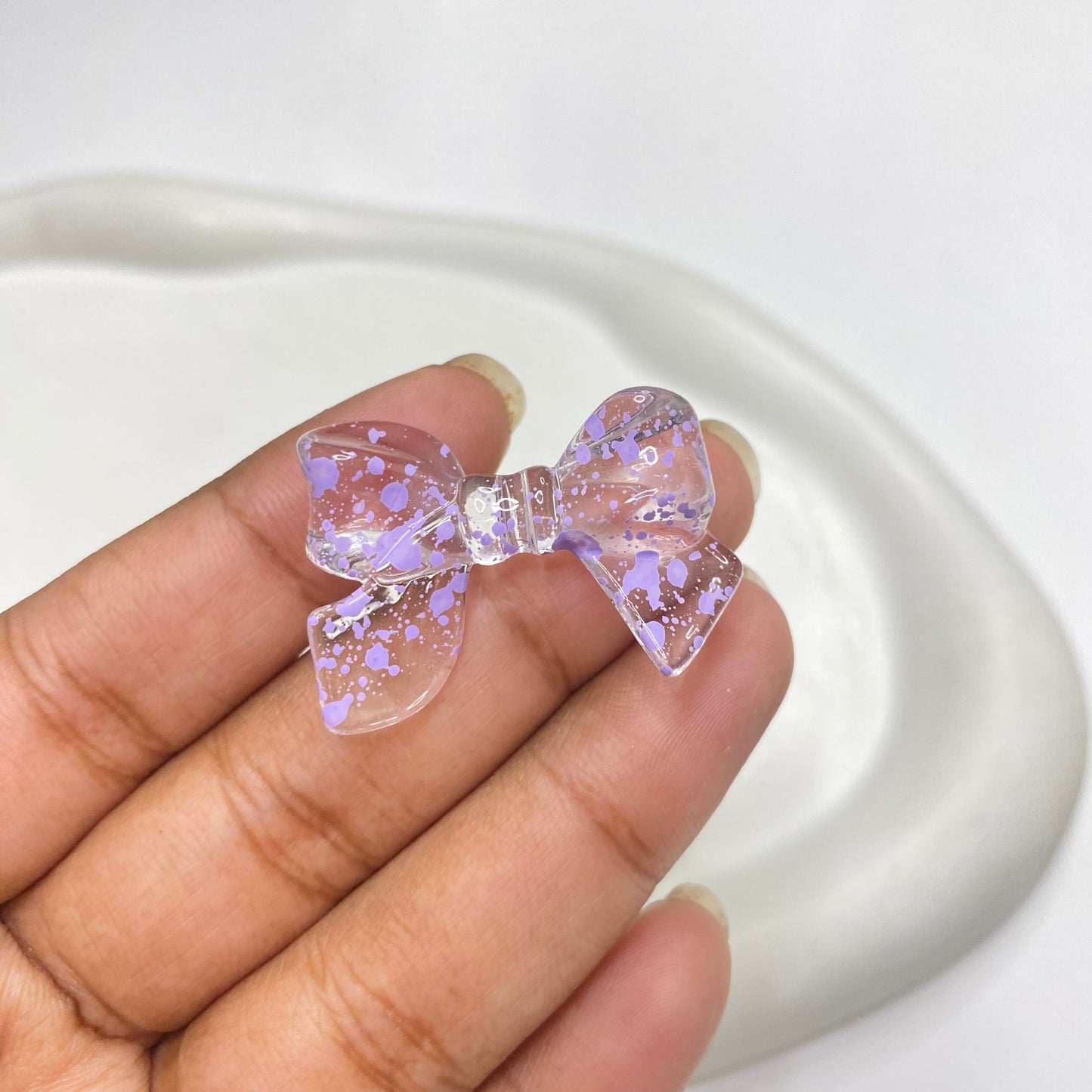 AB37 Bow colour splashed uv plated Acrylic bead ( 1 pc )