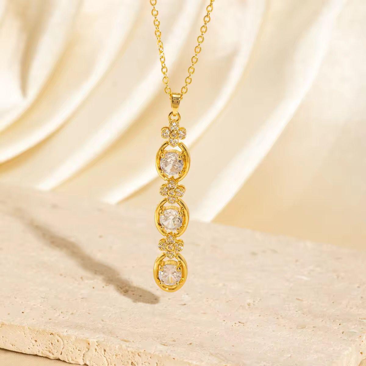 NSJ32D clear zircon long drop  Necklace - 18k Gold PVD plated