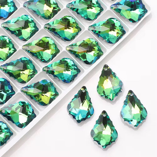 BBB 78 (a) Green Baroque Crystal glass beads ( 1 pc )